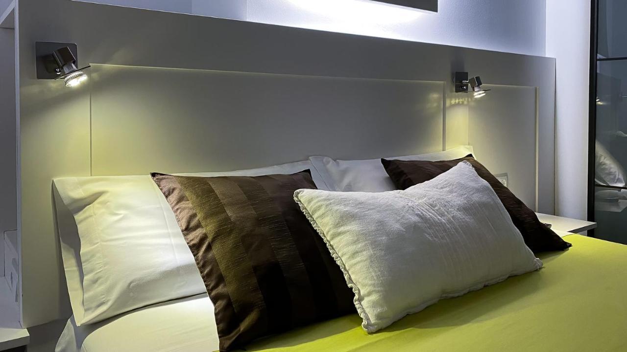 Apartaments Y Habitacions Entre Volcans オロト エクステリア 写真